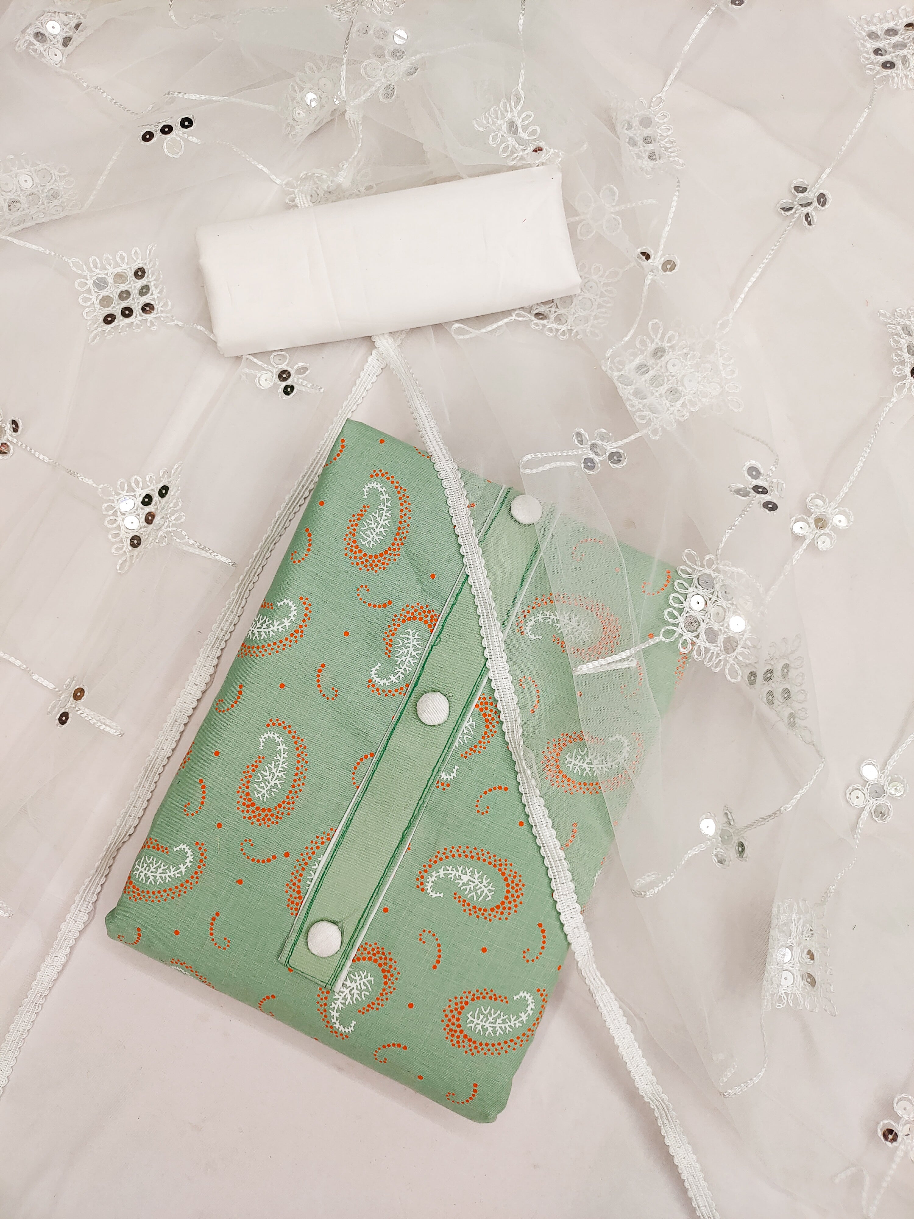 Beautiful Elegance Full Set with Printed Top, Tie Buttons &amp; Border Dupatta