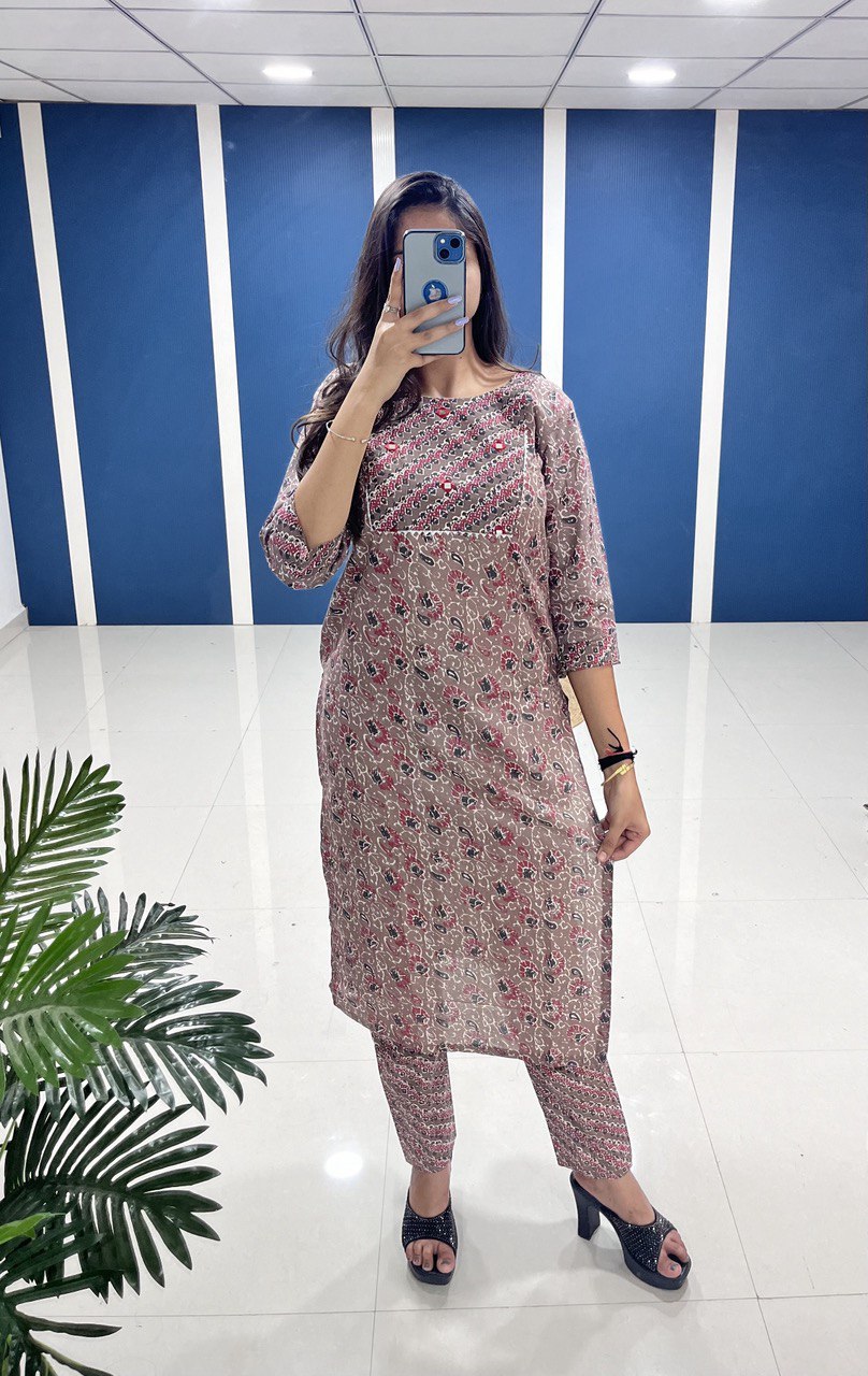 Classic & Comfort Cotton Kurti with Pant!