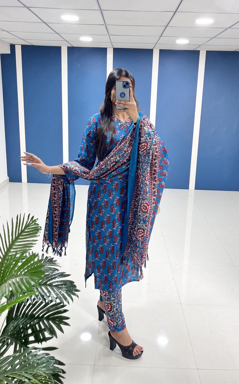 Ready to shine with Printed Kurti & Trouser with Dupatta!