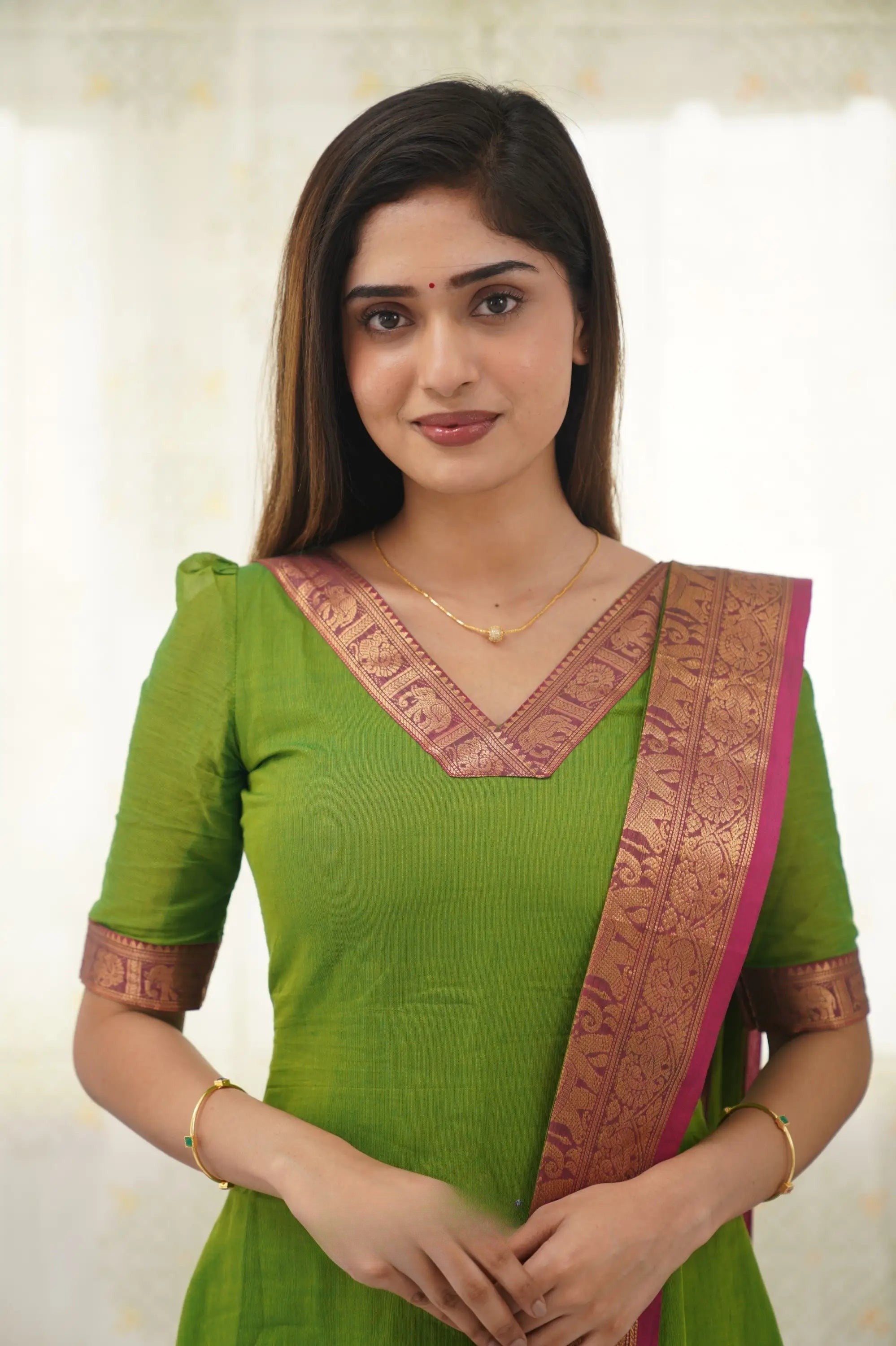 Fresh Light Green Cotton Kurta Set with Pink Tone Border – Graceful and Vibrant