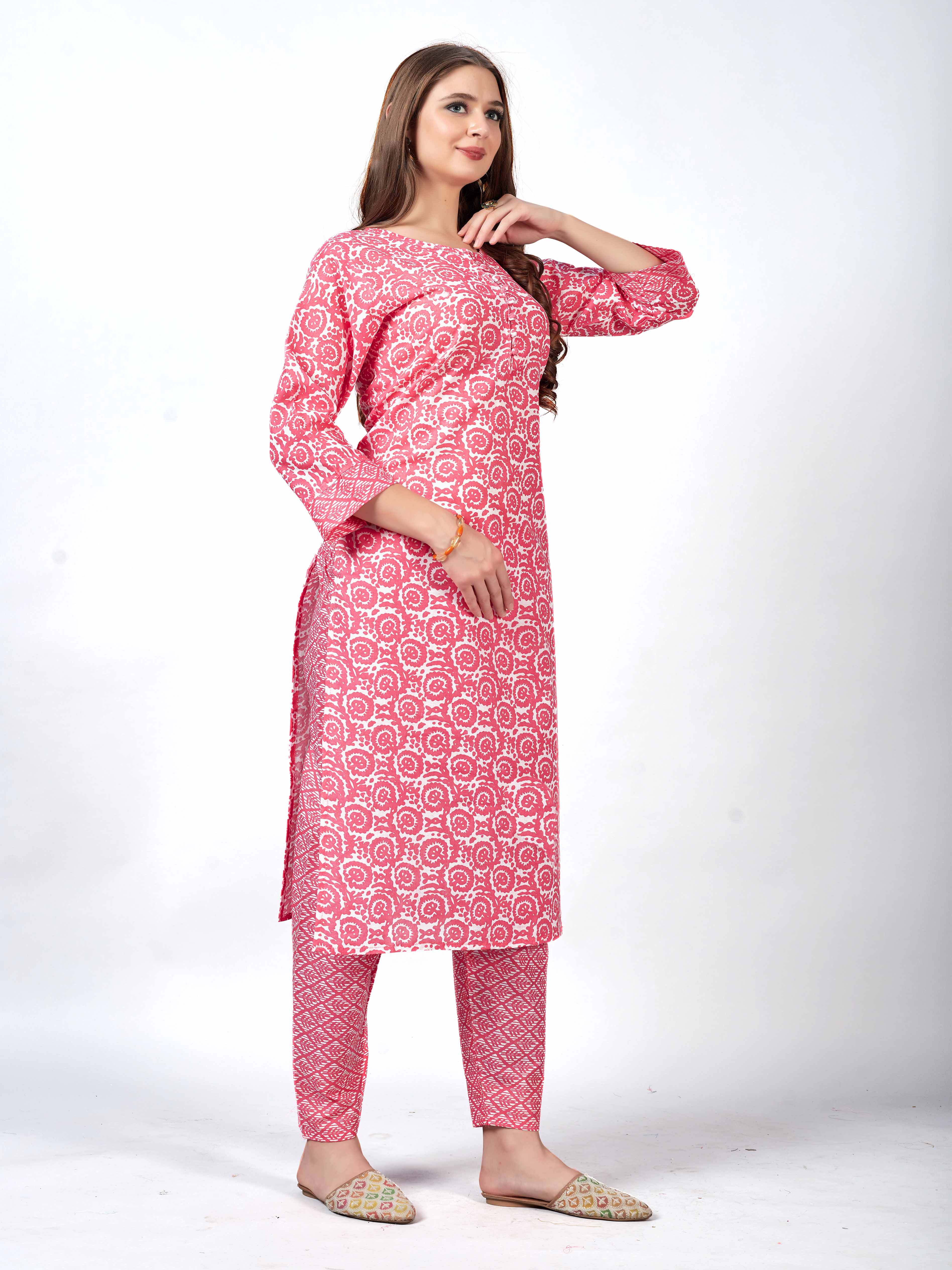 Glamorous Cotton kurti with Pant set for style and comfort!