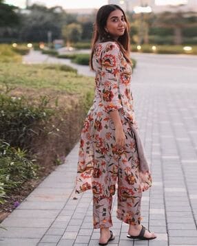 Kurti with Pant set for style and comfort!