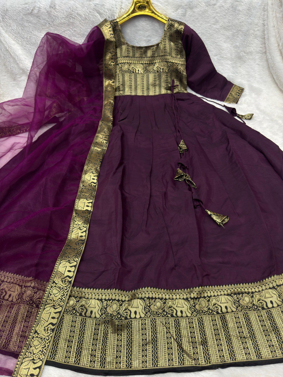 Melobita Silk Full-Length Anarkali Gown Kurti with Sheer Golden-Border Dupatta