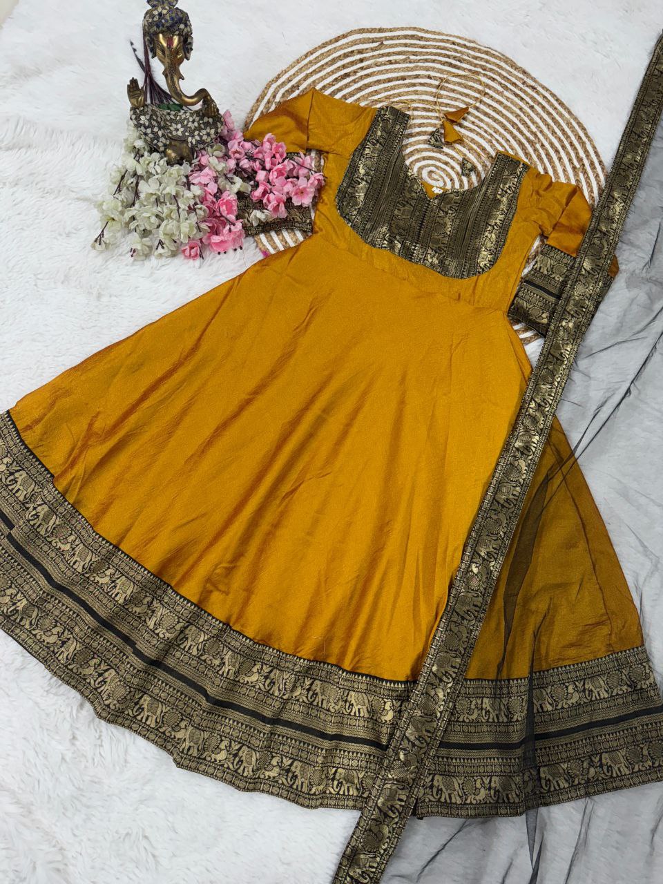 Traditional Anarkali Kurta Set in Vichitra Silk with Zari Detailing