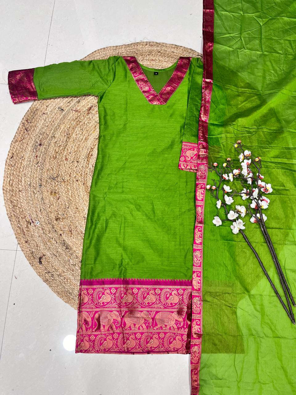 Fresh Light Green Cotton Kurta Set with Pink Tone Border – Graceful and Vibrant