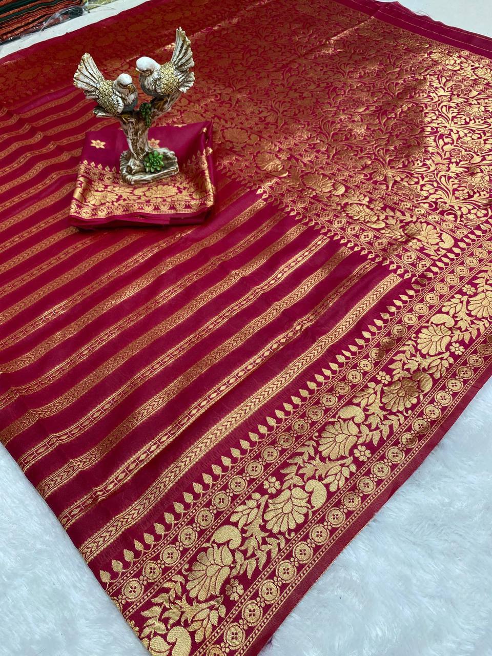 Soft Lichi Silk Jacquard Saree with Contrast Blouse – Wedding & Party Wear