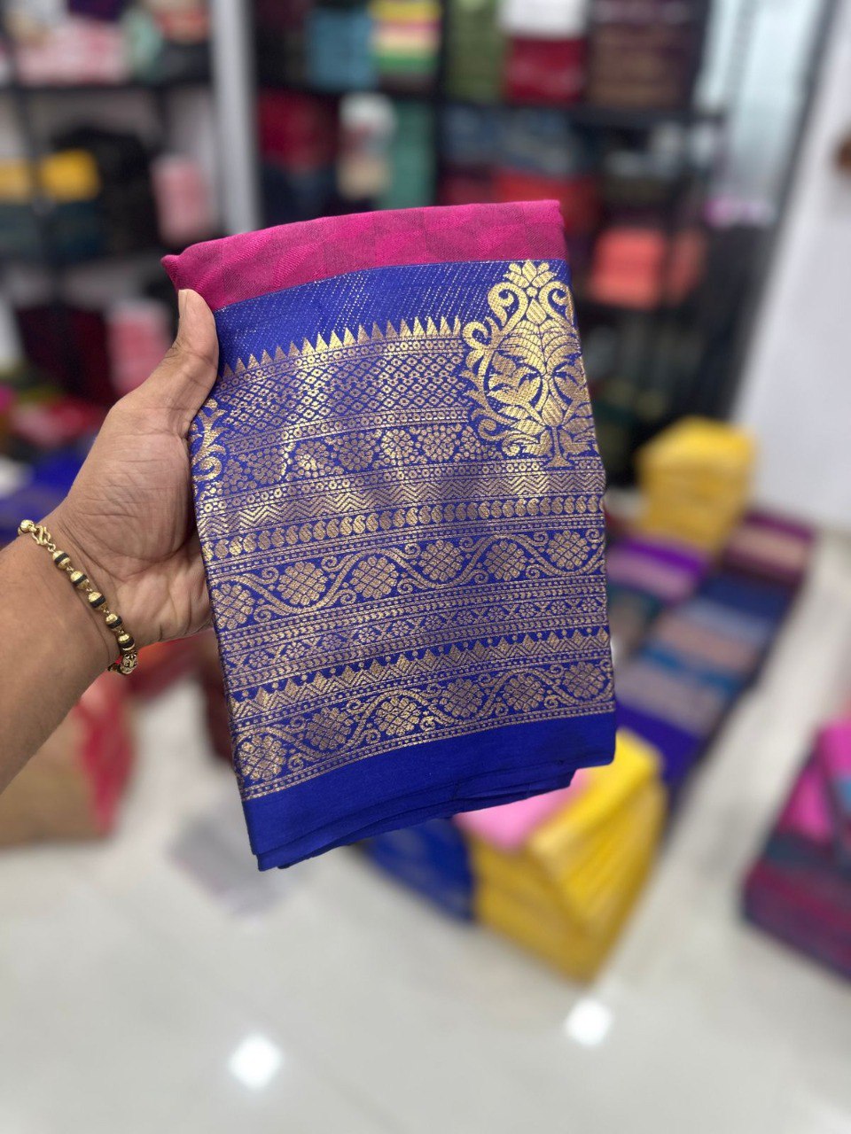 Pure Mercerised Cotton Silk with Exclusive Self-Weaving Design & Rich Border