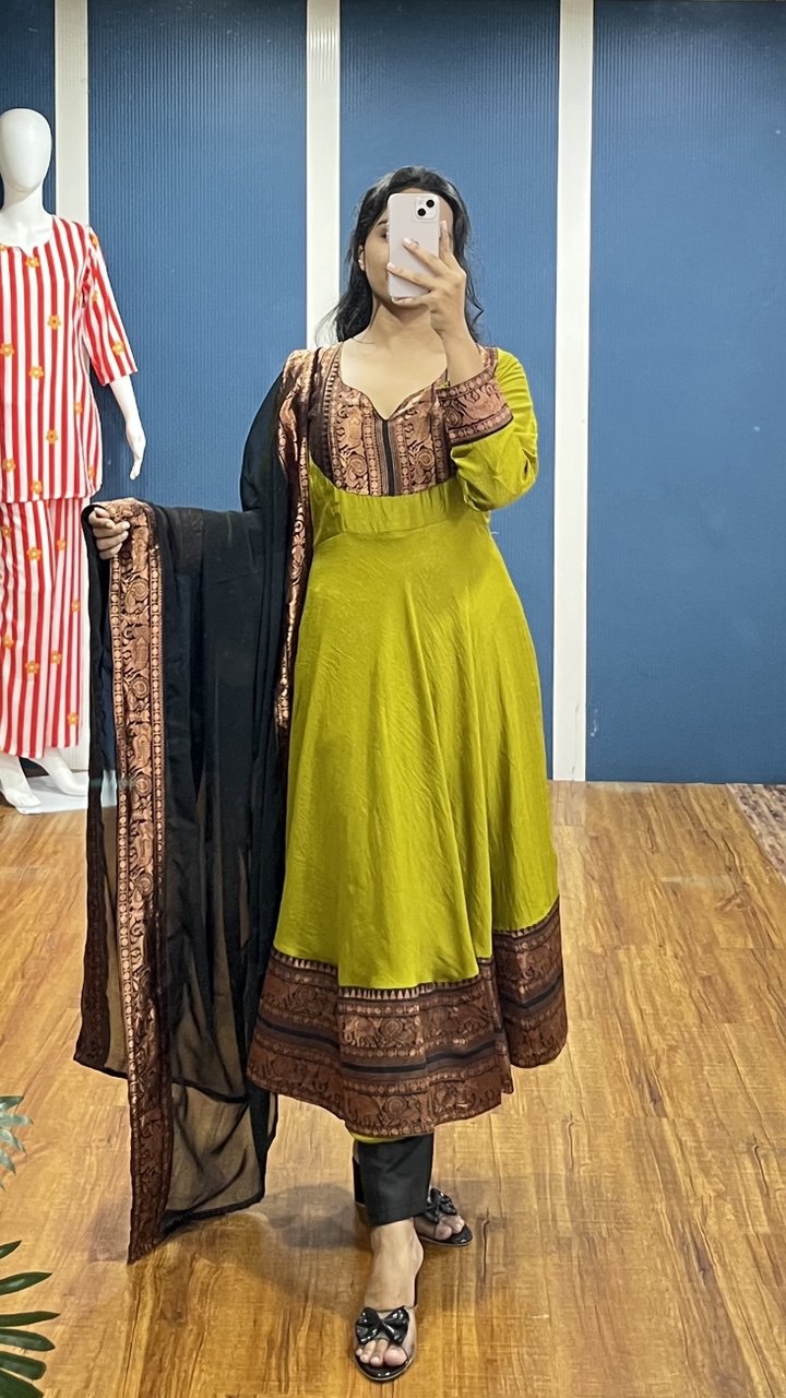 Vichitra Silk Gown with Dupatta